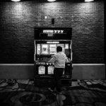 Slot Black and White